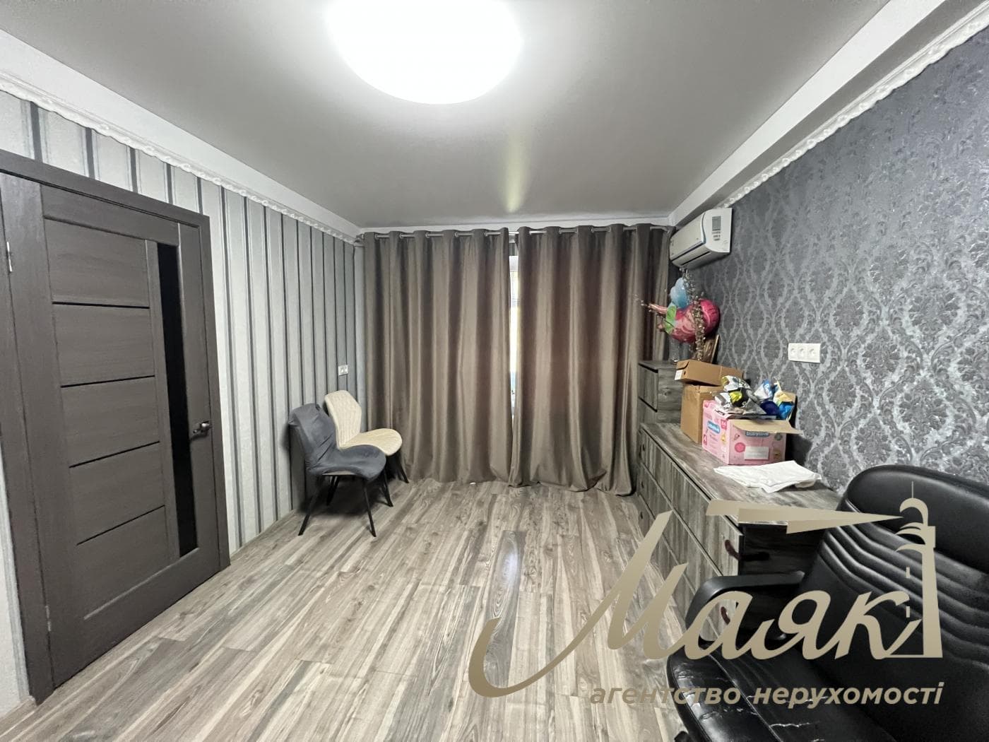 Продаж 2 кімнатної квартири в центрі міста