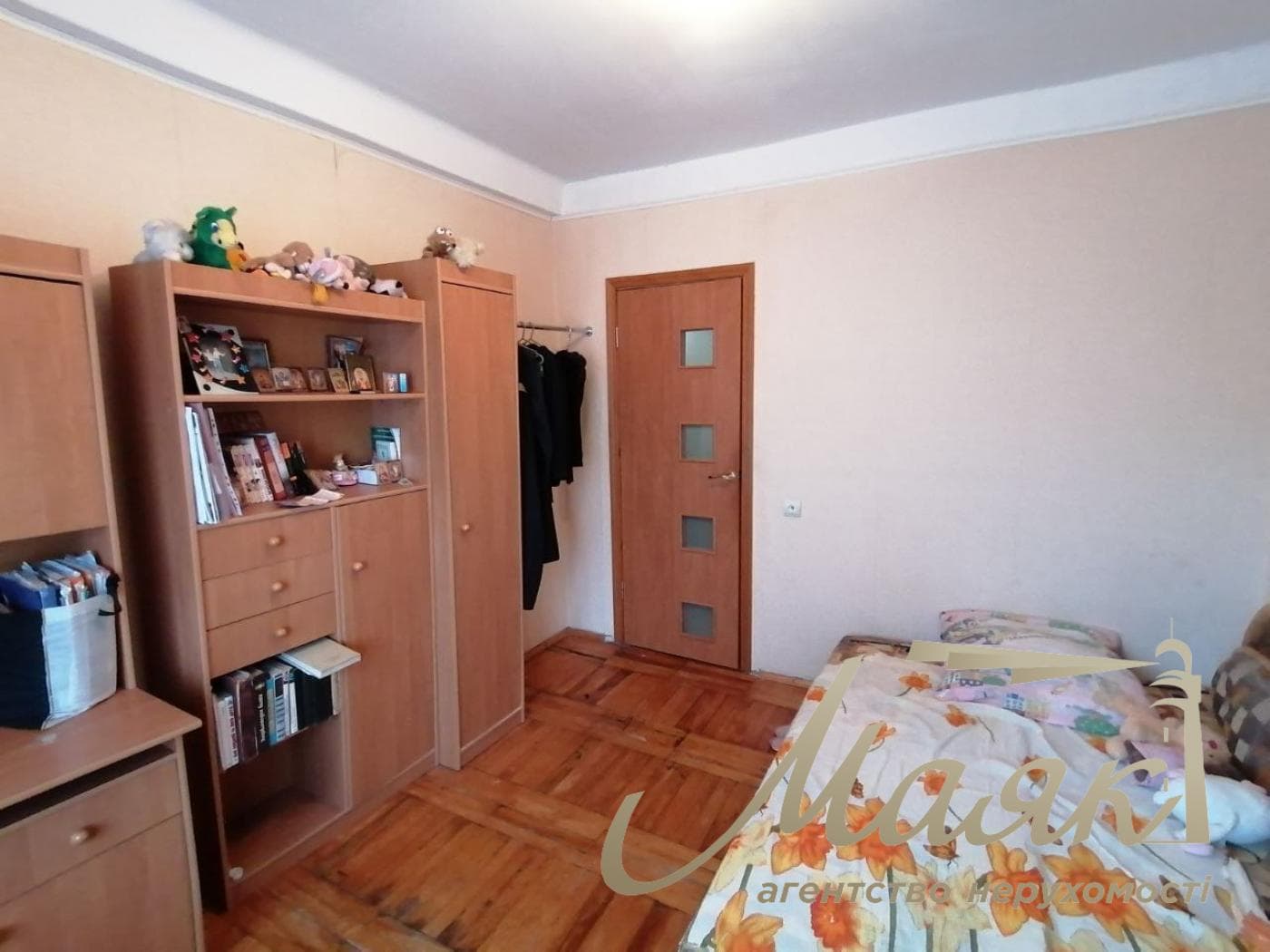 продам 2-к.кв.3/9,ул.Историческая,ост.ДК Заводской