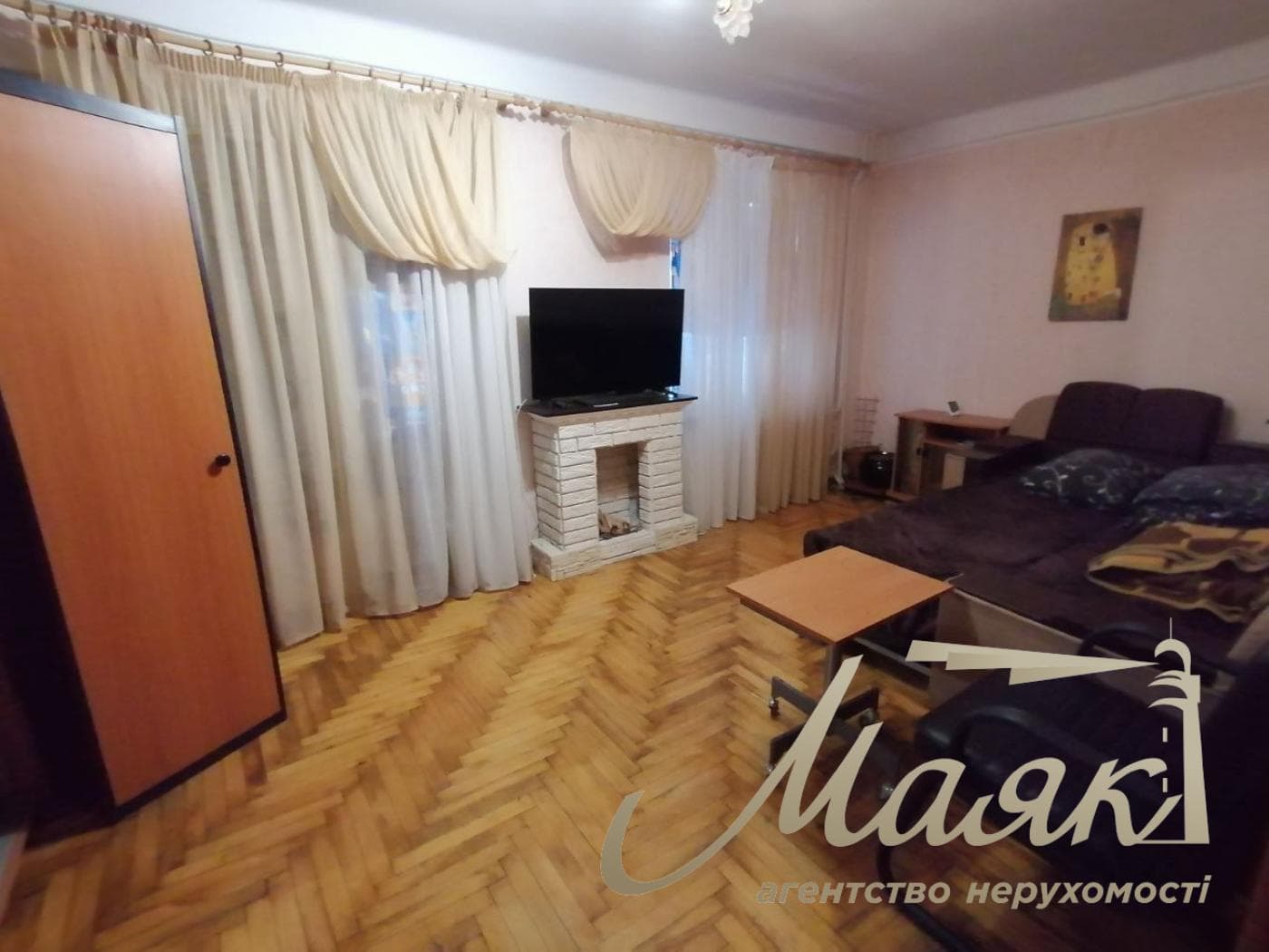 продам 2-к.кв.3/9,ул.Историческая,ост.ДК Заводской