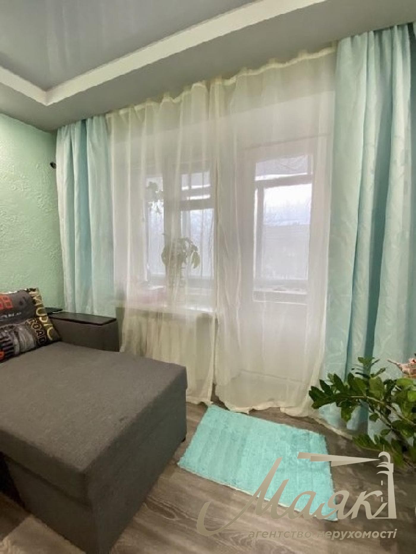 2к.квартира, кирпич, 3/5 эт.