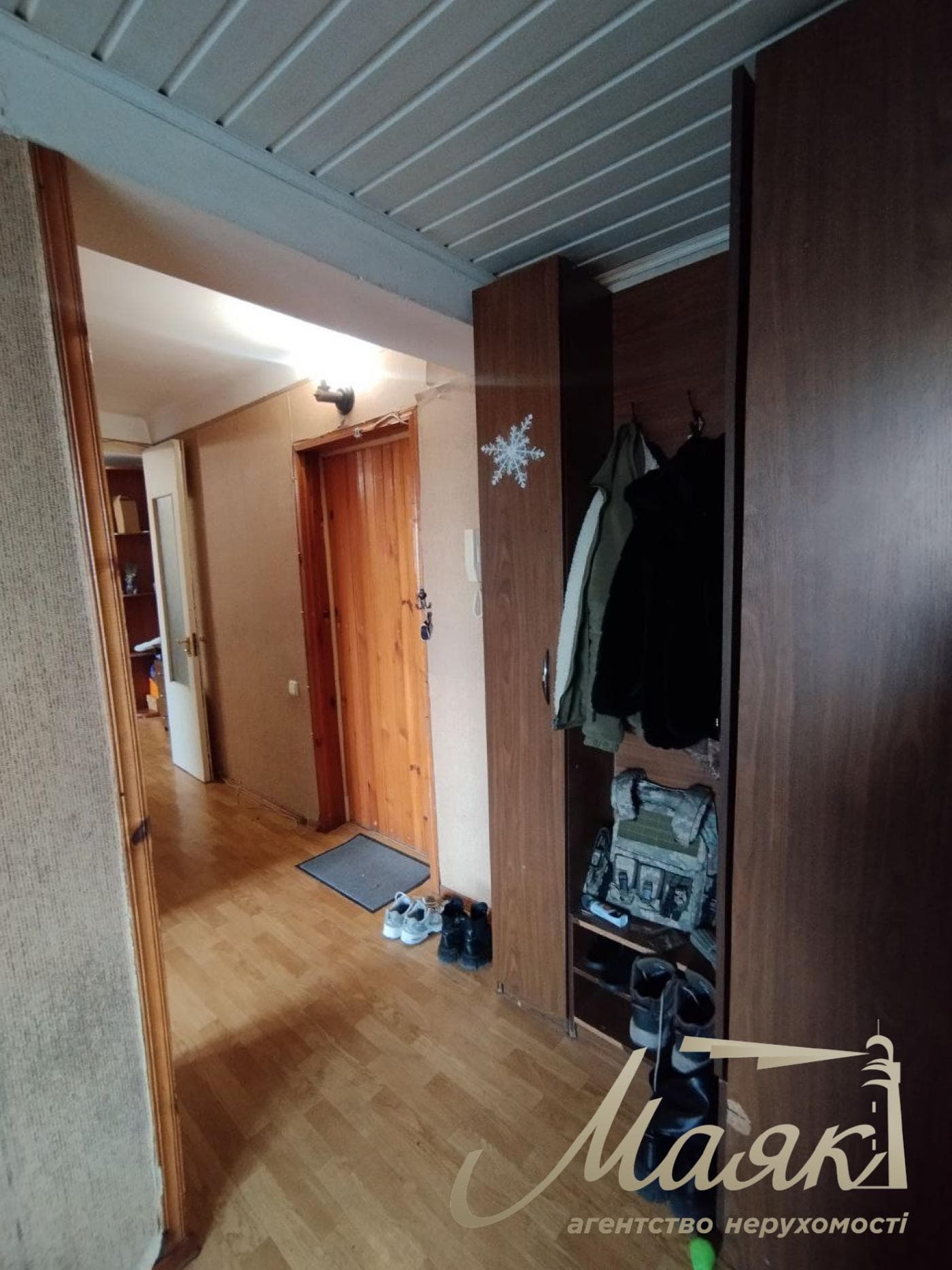 Продаж 2к квартири вул. Кутузова ( 1 Шевченківський)