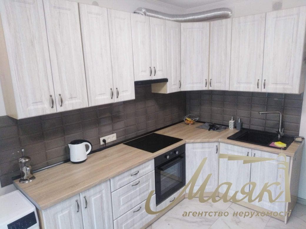 1-room apartment in a new building, 61 square meters