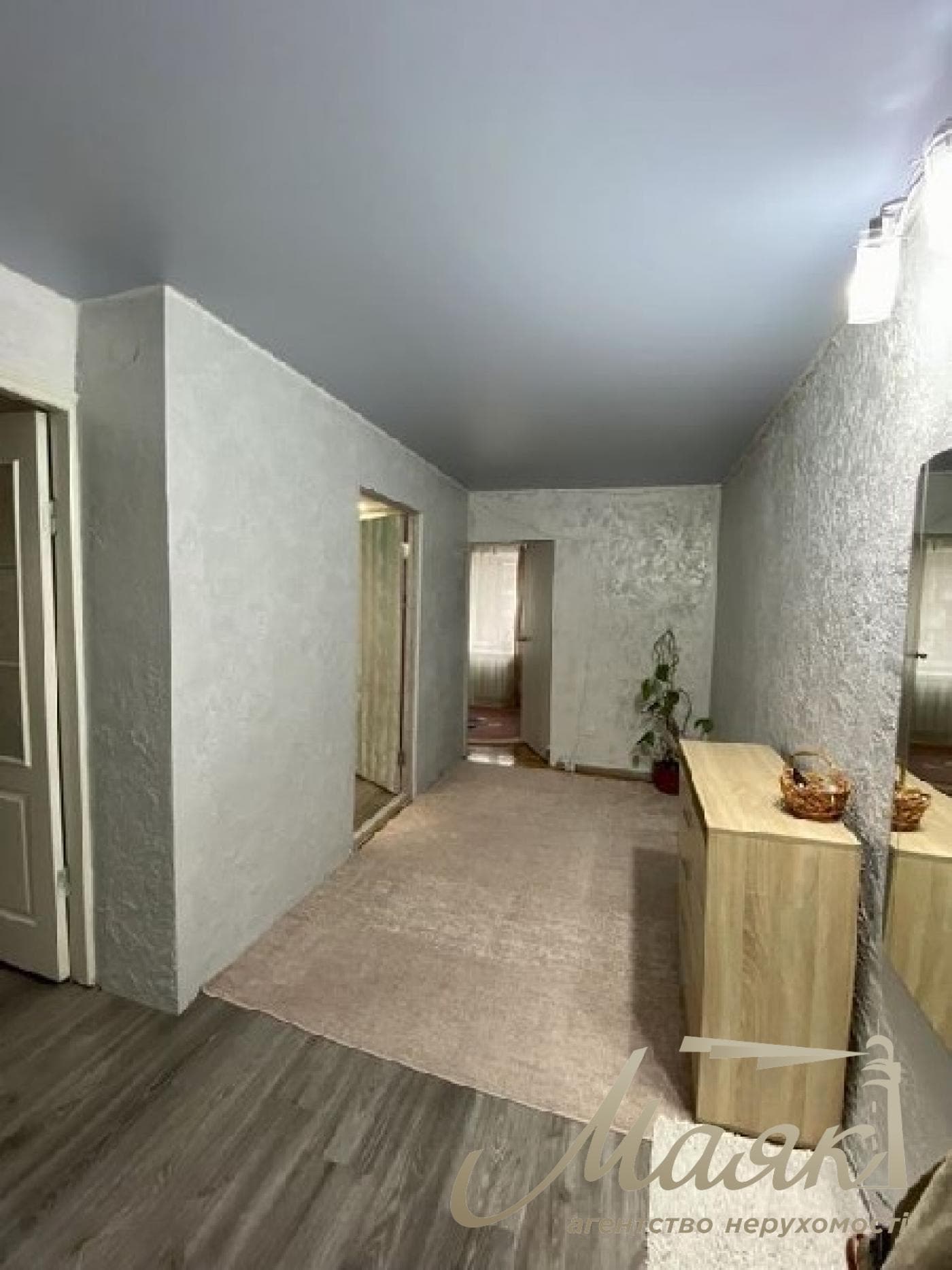 2к.квартира, кирпич, 3/5 эт.
