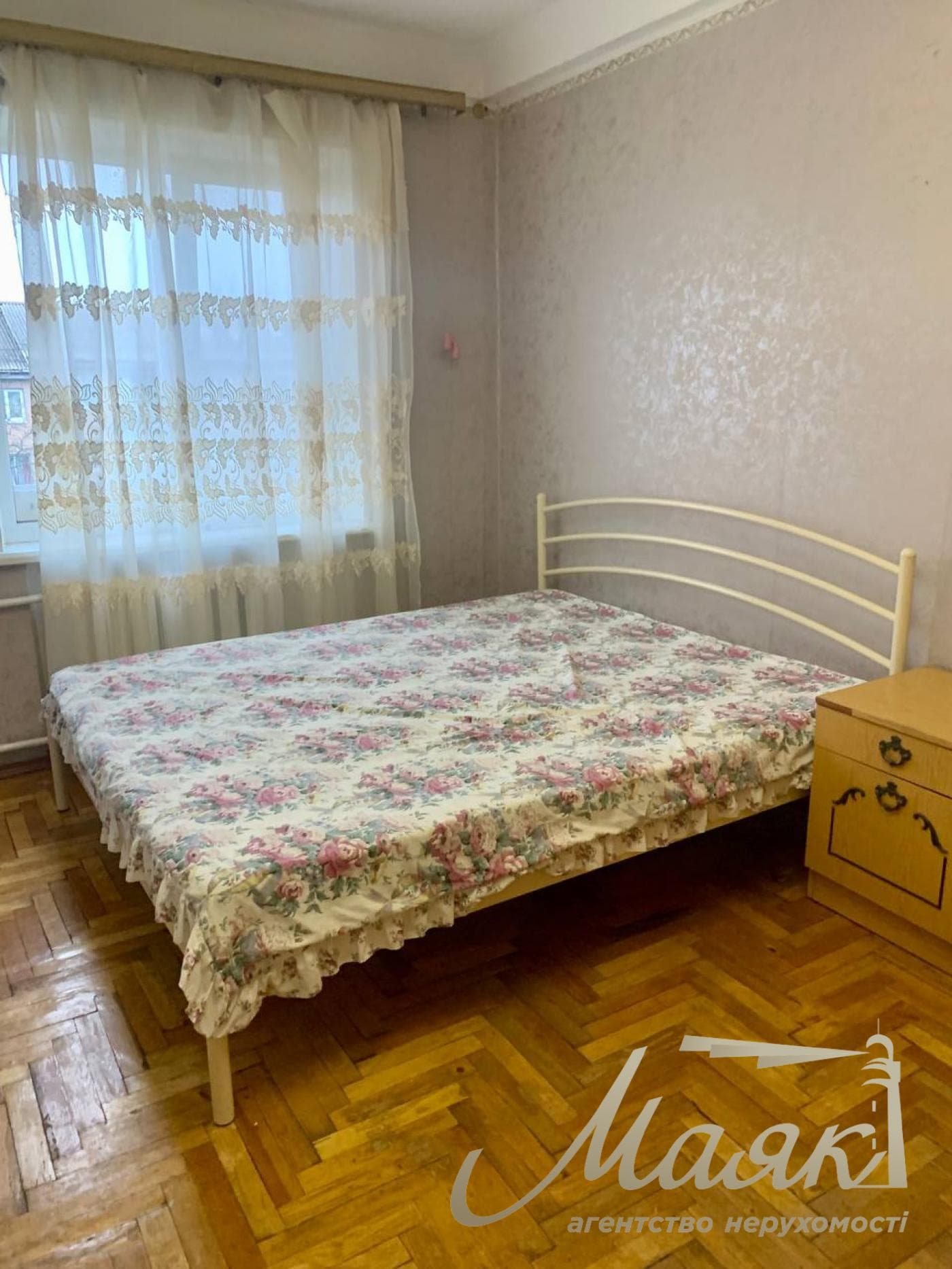 Продаж 3-кімнатної квартири на Полякова