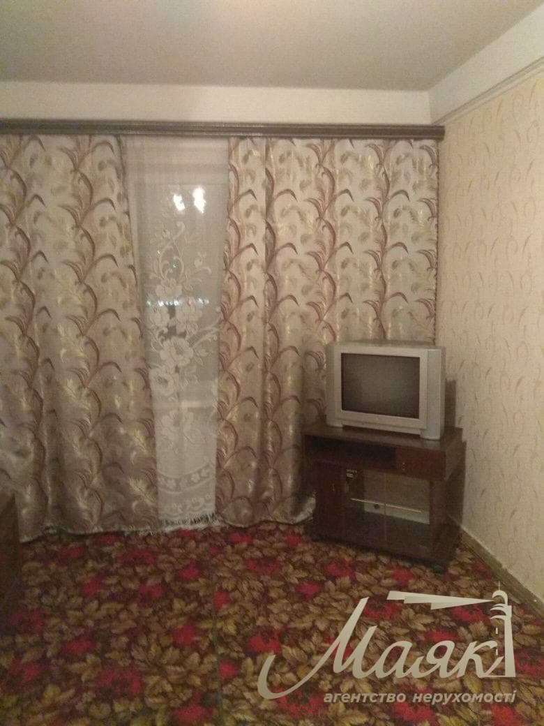 1к.квартира пл.Фестивальная 5/5