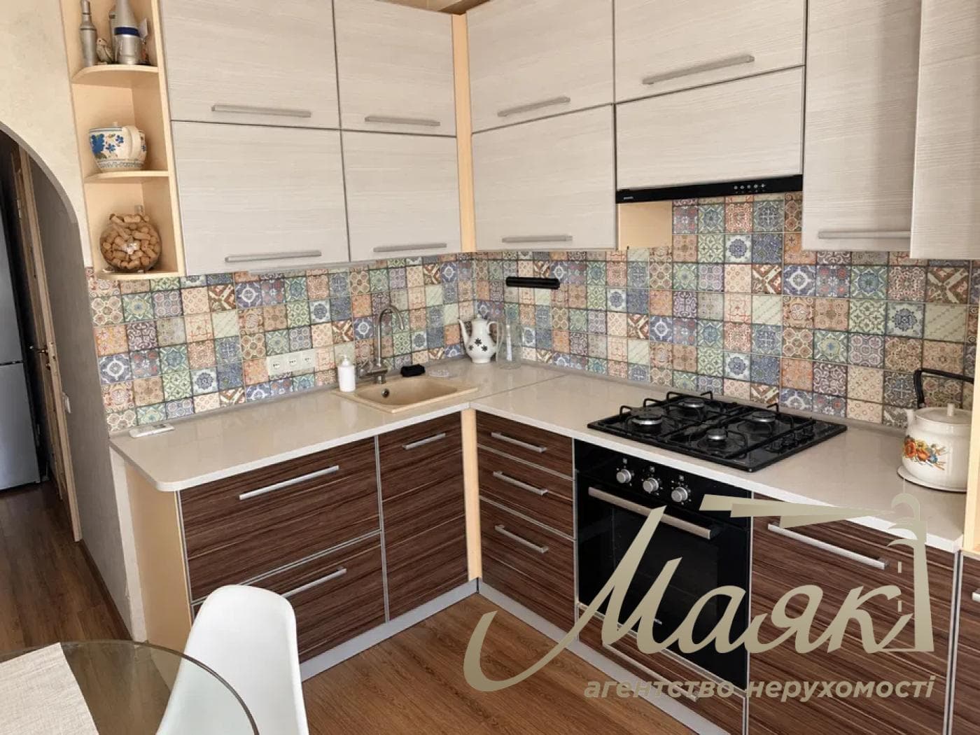 Продаж 2 кімнатної квартири в Центрі - Проспект