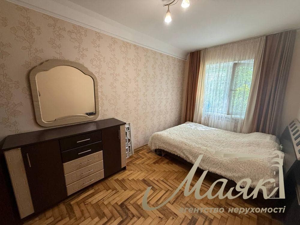 3-х кімнатна по вул.Перемоги, 3/5