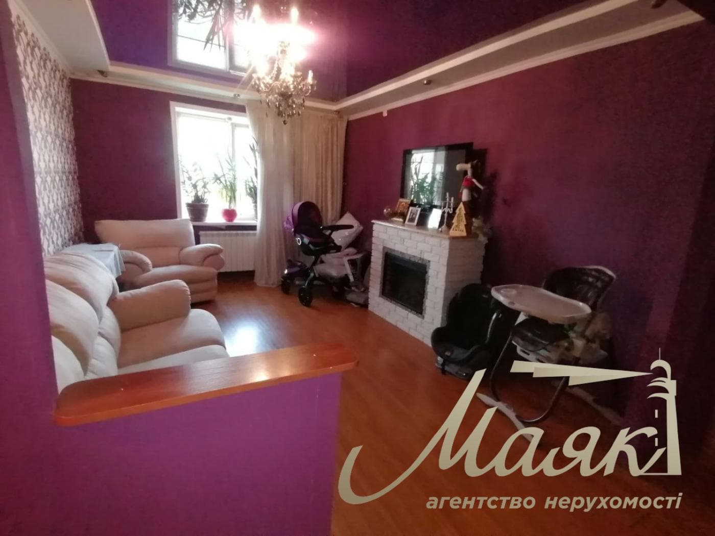 продам 3-к.кв.2/10,17-й мкрн.ул.Калнышевского