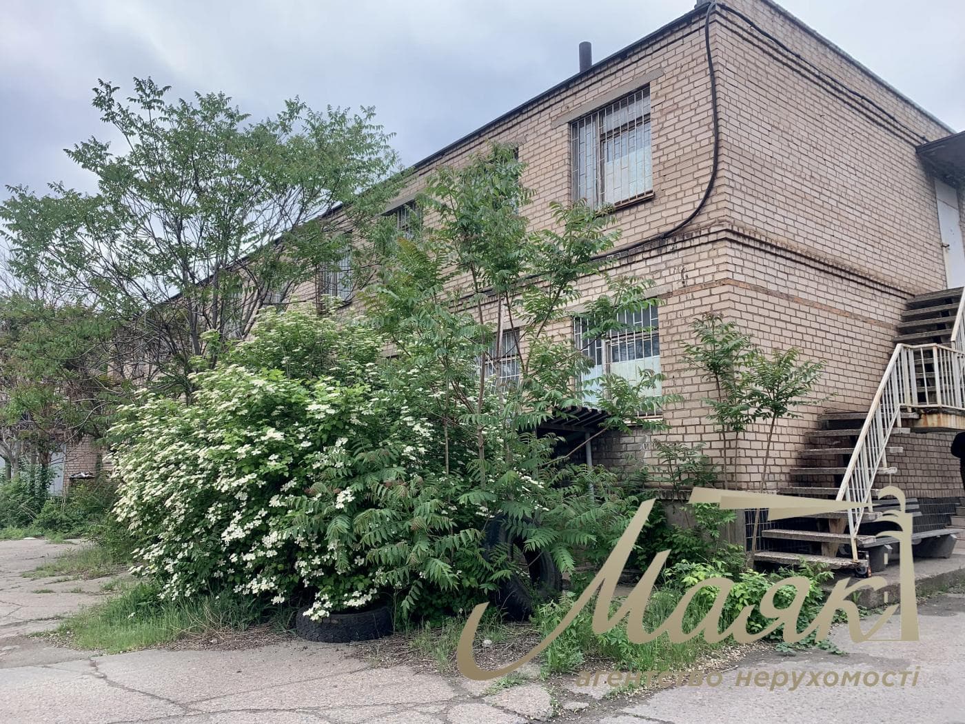 Продаж промислового комплексу (цех + офісна будівля)