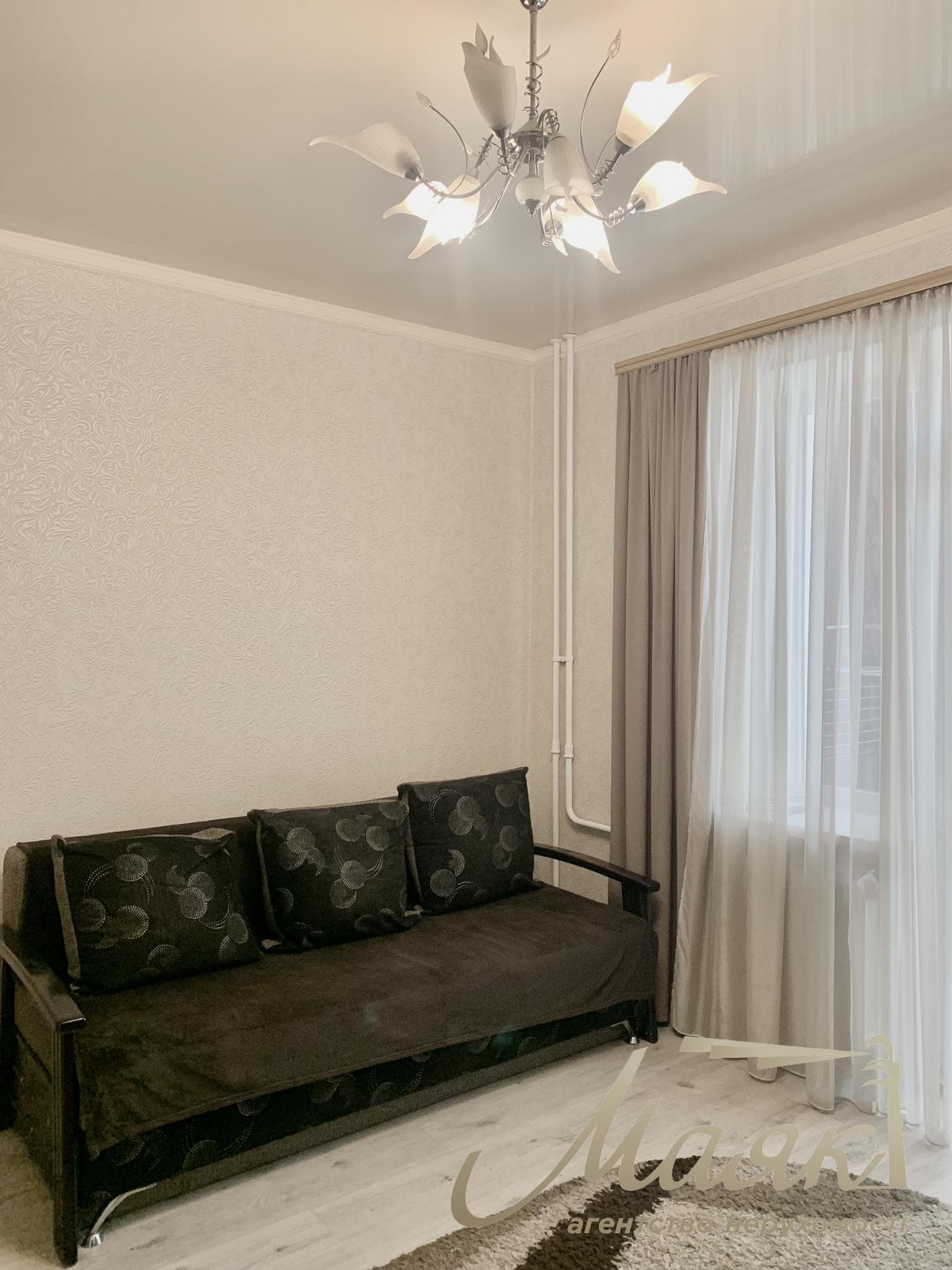 Оренда 2к квартири в центрі (КЦ Глінки)