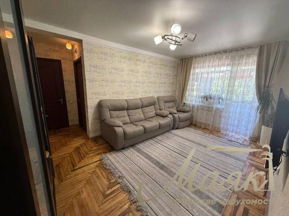 3-х кімнатна по вул.Перемоги, 3/5