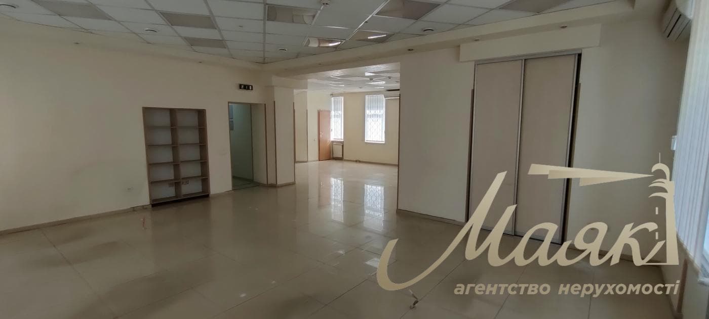 Оренда офісного приміщення в центрі міста