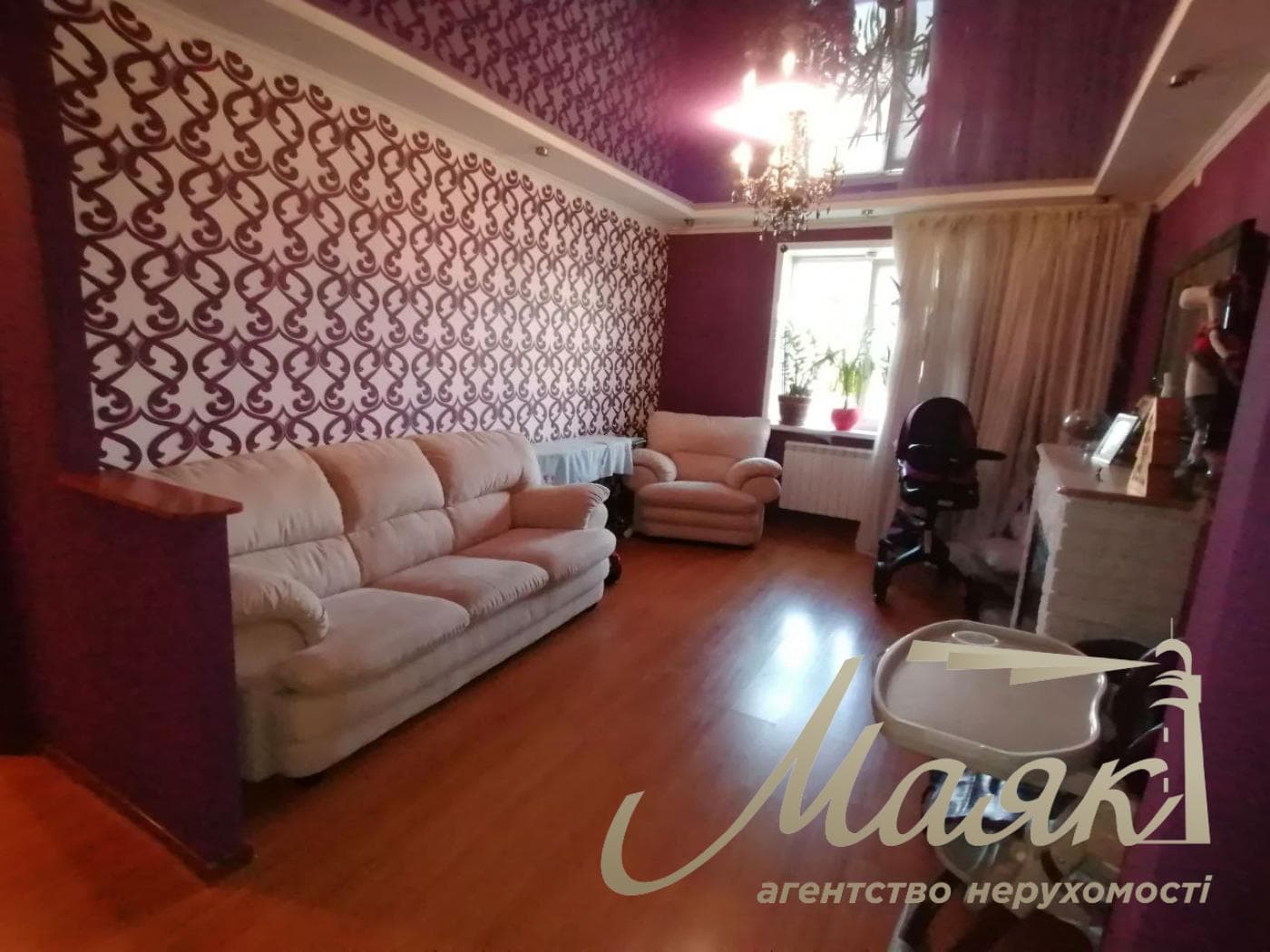 продам 3-к.кв.2/10,17-й мкрн.ул.Калнышевского