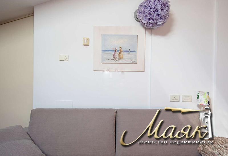 Вилла в Сан-феличе-дель-Бенако.