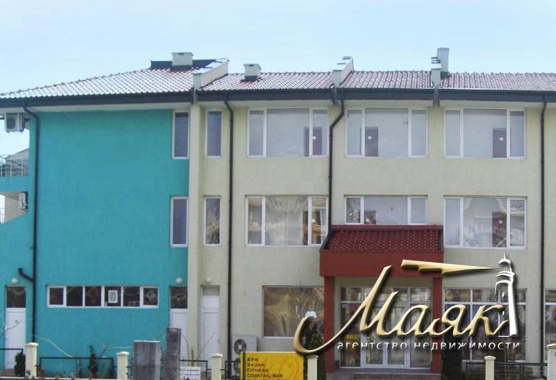 Предлагается к продаже меблированная студия в новом районе города Бургас - Сарафово