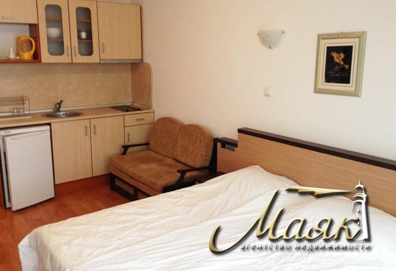 Предлагается к продаже меблированная студия в новом районе города Бургас - Сарафово