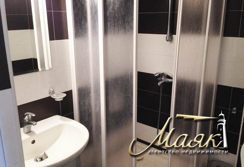 Предлагается к продаже меблированная студия в новом районе города Бургас - Сарафово