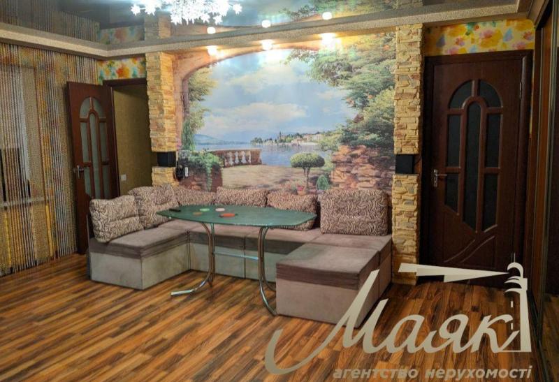продам 2-к.кв.7/9,Сорочинська. Студія