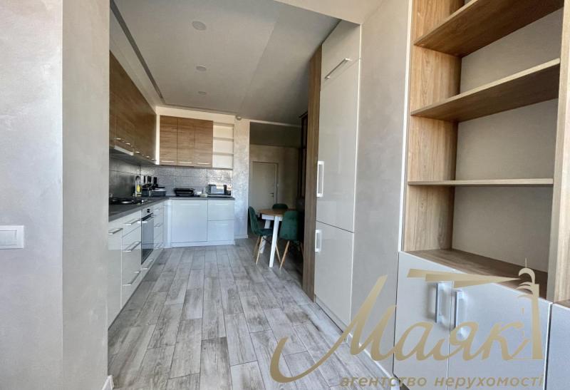 Продажа 2к квартиры 60 кв. м на вул. Поштова,119 