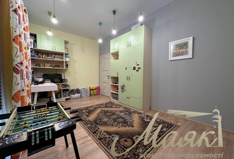 ексклюзивний будинок в с-щі Володимирівське,