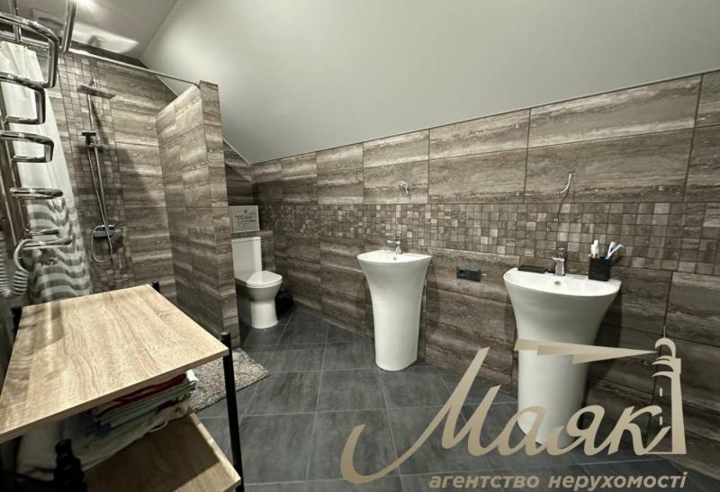 ексклюзивний будинок в с-щі Володимирівське,